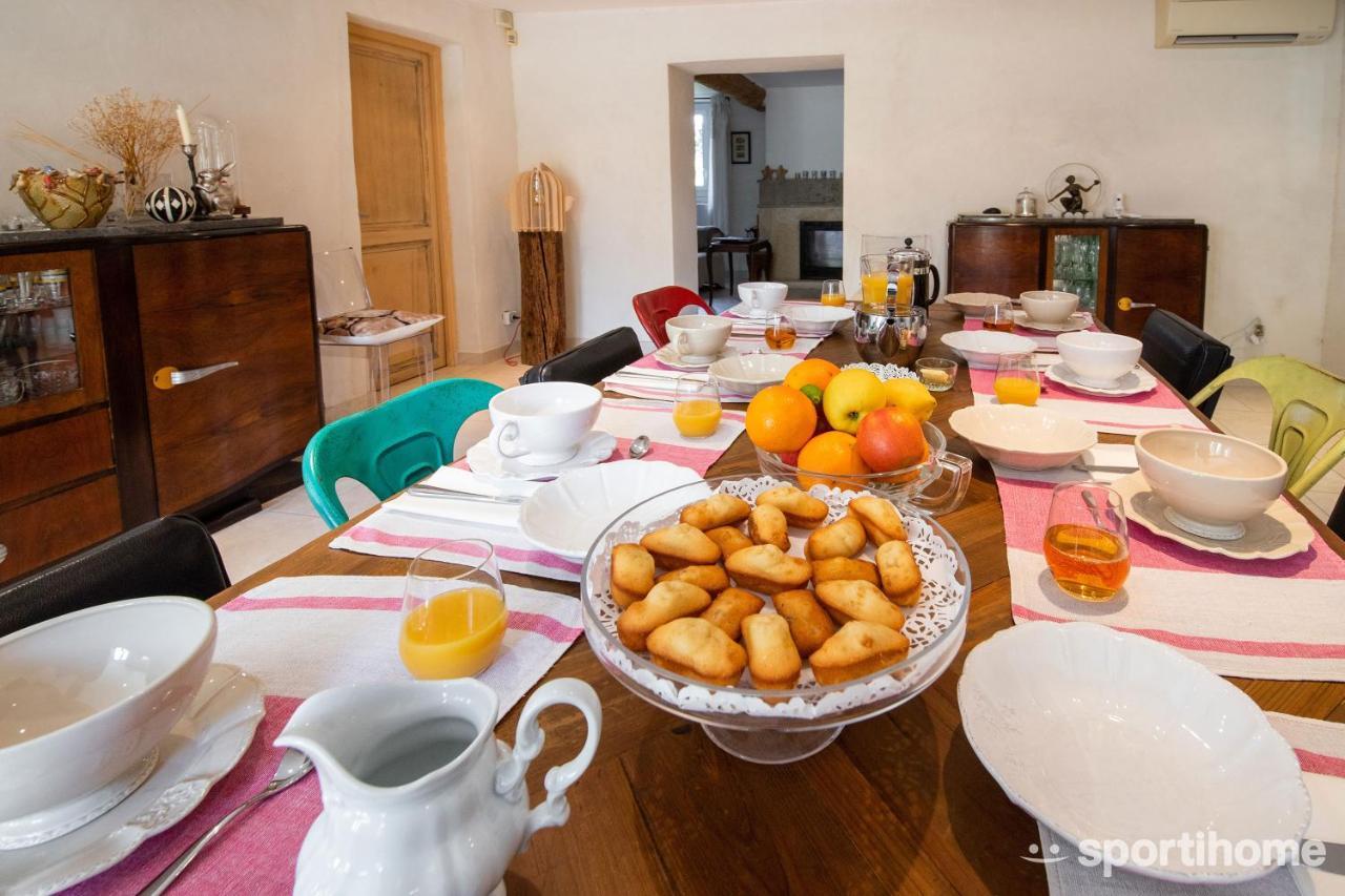 Hotel Mas De Martinet Meynes Zewnętrze zdjęcie
